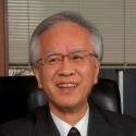 長崎医学同窓会長　片峰　茂