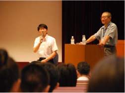田上長崎市長（左）とのコラボレーショントーク