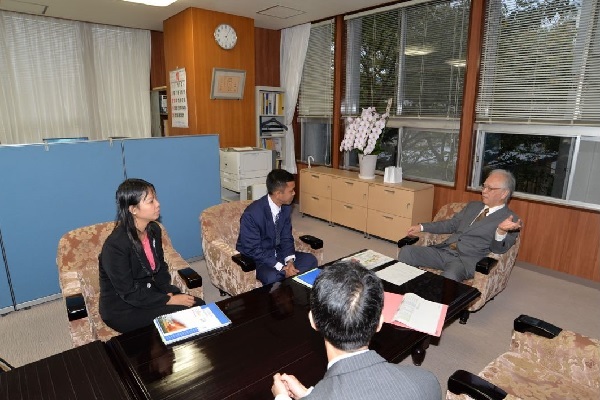 学長表敬訪問懇談風景（メカトロニクス分野）