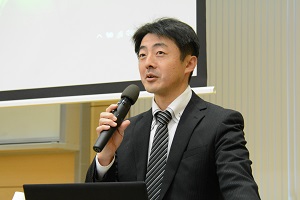 細川警備課長