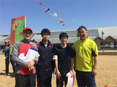 川内村の遠藤村長と長崎大メンバー