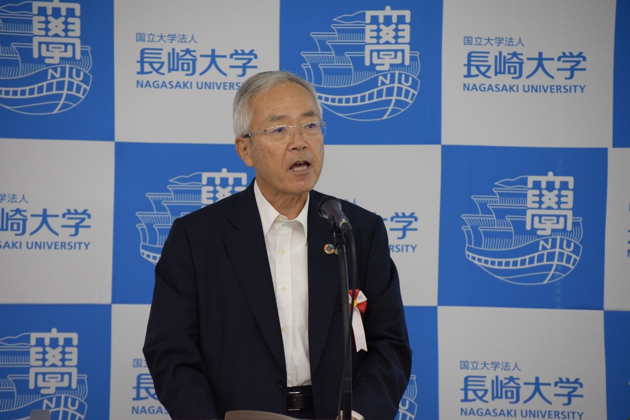 長崎大学　河野茂学長